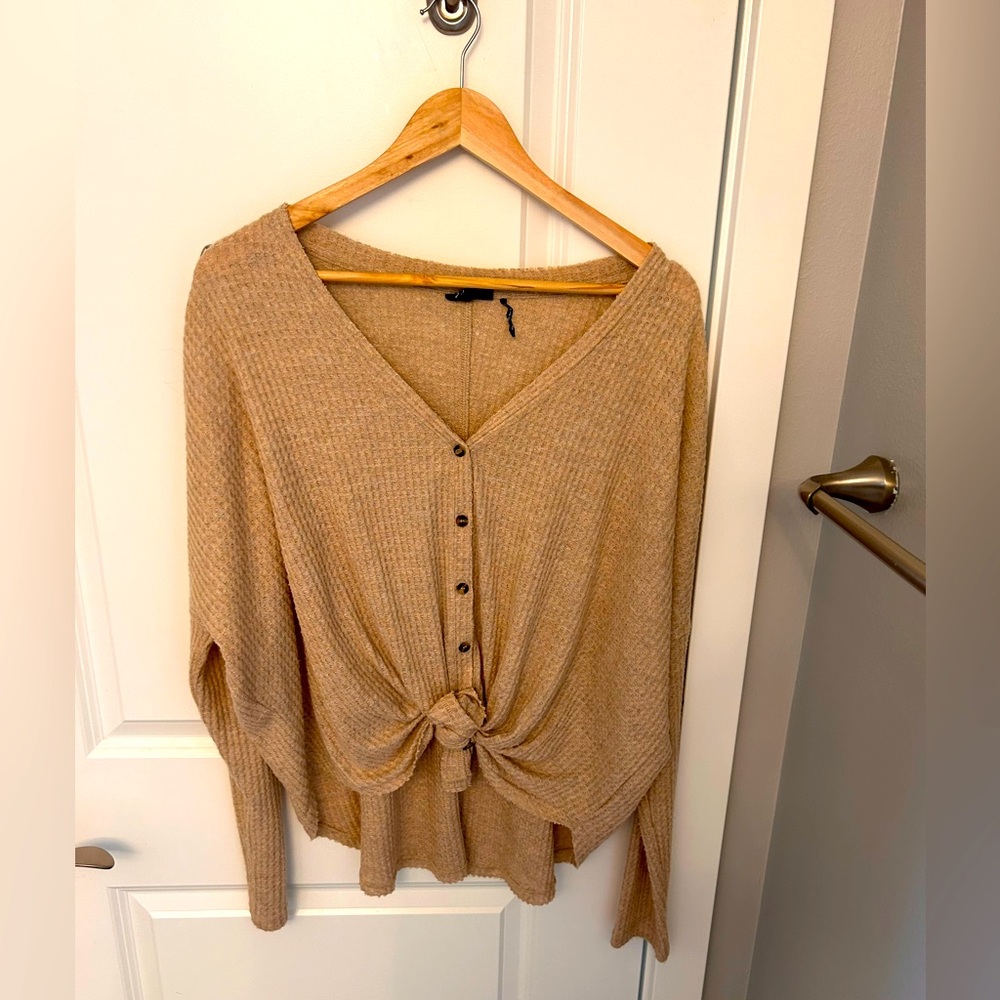 Urban Outfitters tie knot waffle knit blouse
